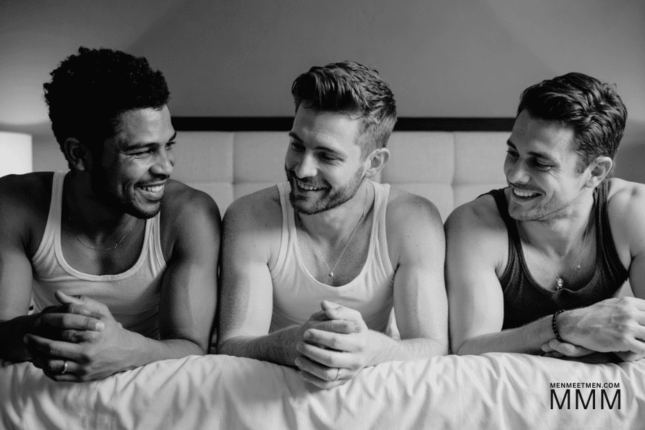 Single Guy Looking for Male Couples